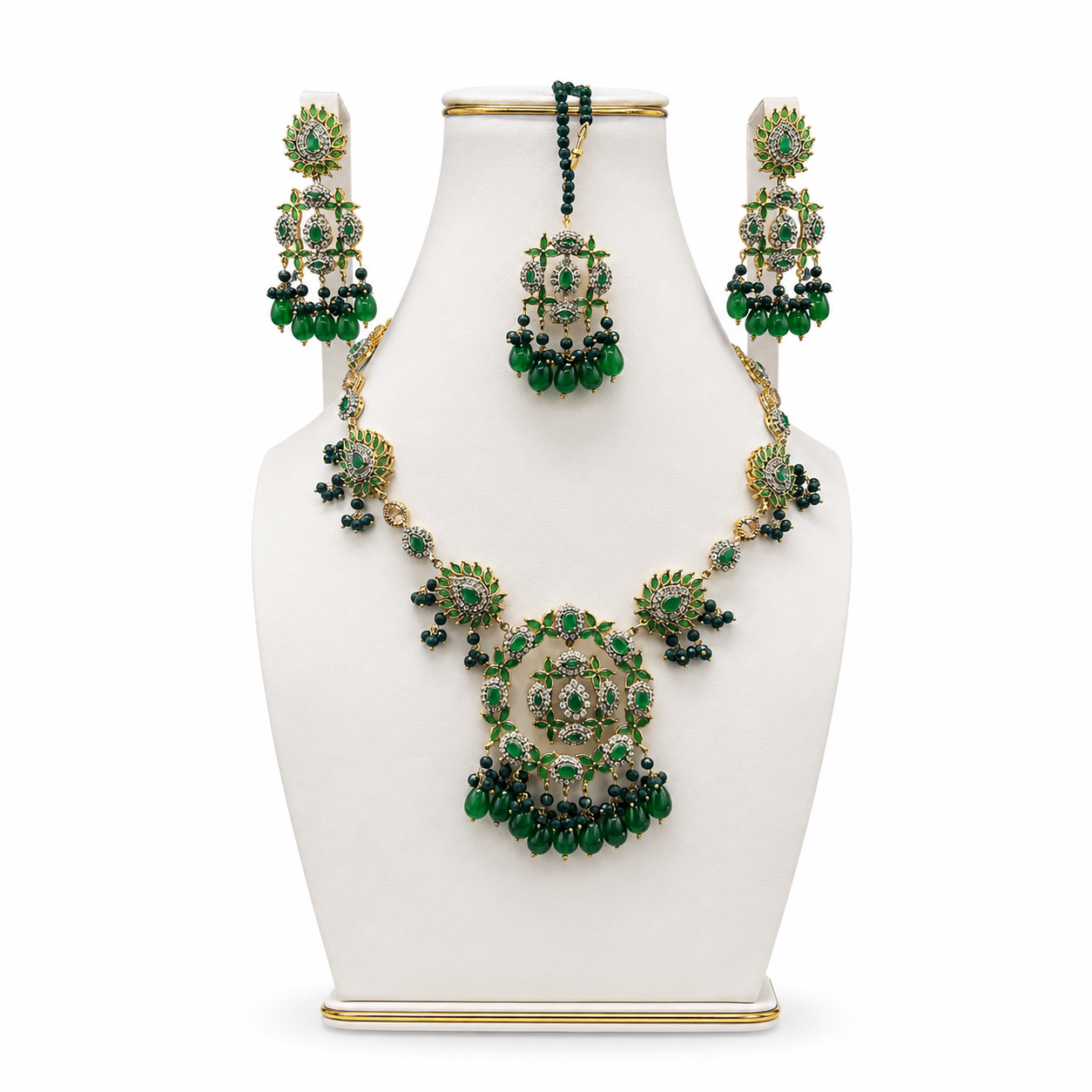 Emerald Kundan Bridal Necklace Set