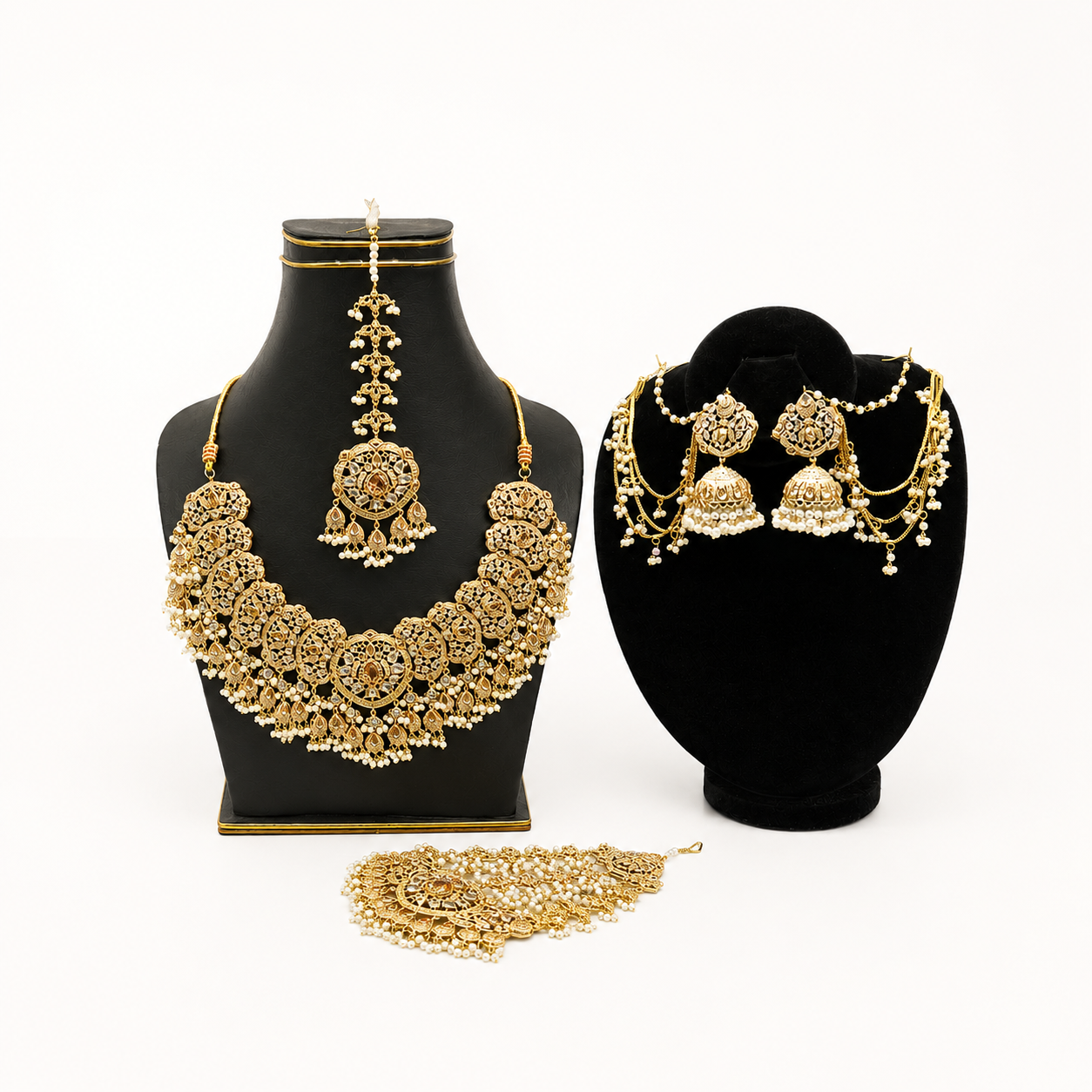 Antique Gold Grand Bridal Necklace, Jhumka & Passa Set