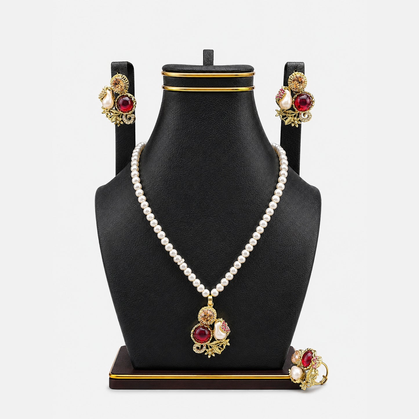 Ruby Pearl Vintage Set