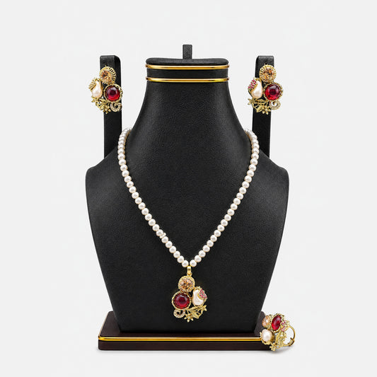 Ruby Pearl Vintage Set